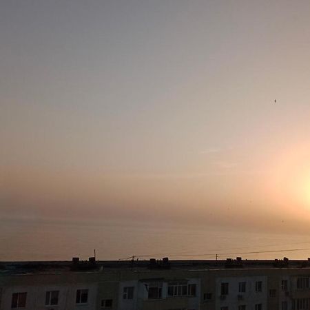 Трехкомнатные Апартаменты В 15 Микрорайоне С Видом На Каспийское Море И Возле Моря Aktau  Exterior photo